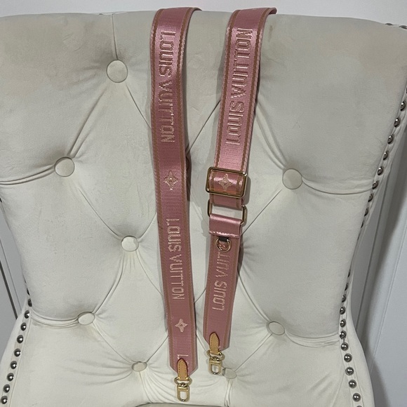 Louis Vuitton Pink Strap with Gold Accents - Picture 1 of 6